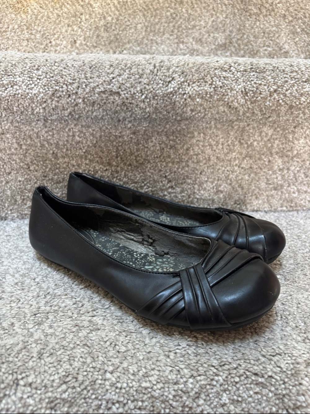 Mudd Black Pleated Women's Flats Size 6.5 M